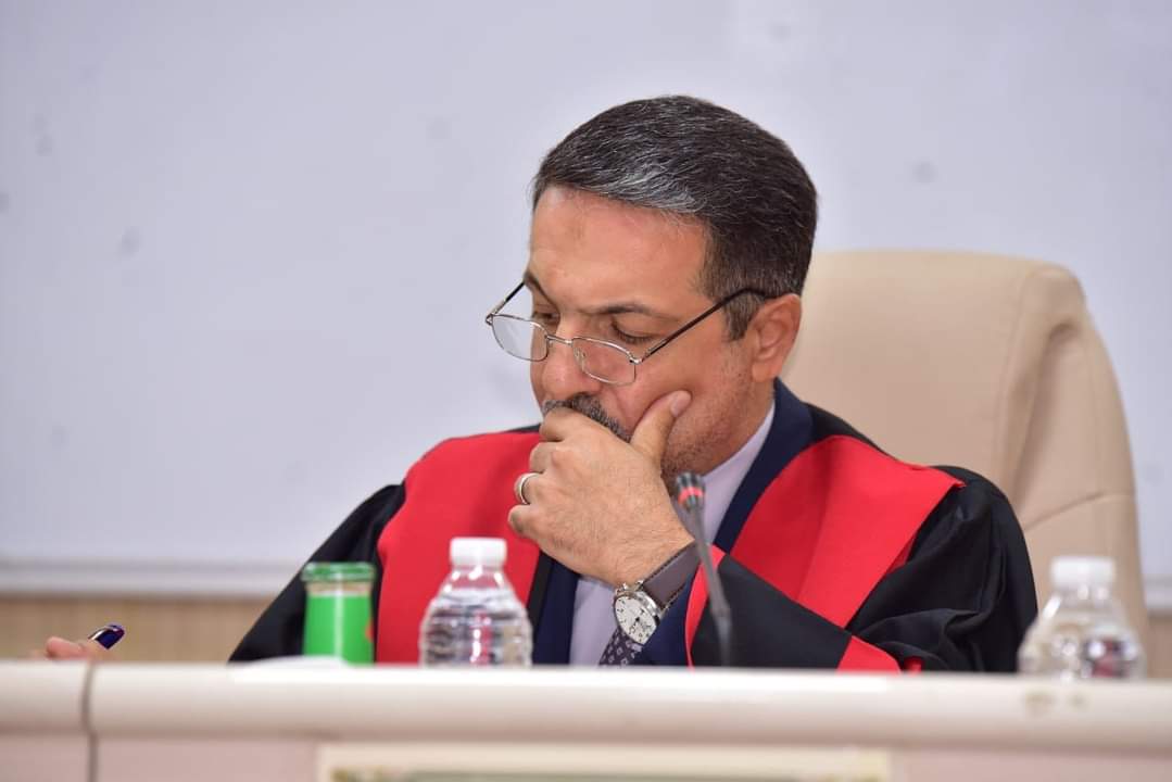 عميد حقوق النهرين يترأس لجنة مناقشة رسالة ماجستير تحت عنوان  (( مدى فاعلية مجلس الدولة العراقي في اداء وظيفتيه الاستشارية والقضائية – دراسة مقارنة ))