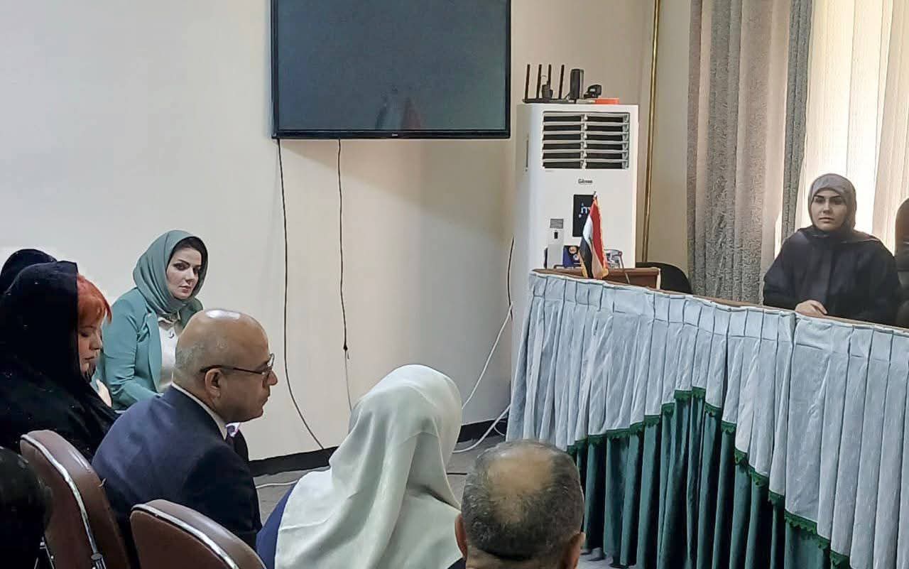 أقام قسم القانون العام في كلية الحقوق – جامعة النهرين، سيمنارًا علميًا لمناقشة رسالة ماجستير بعنوان: “اثر صفة المجنى عليه في تحديد العقوبة”.